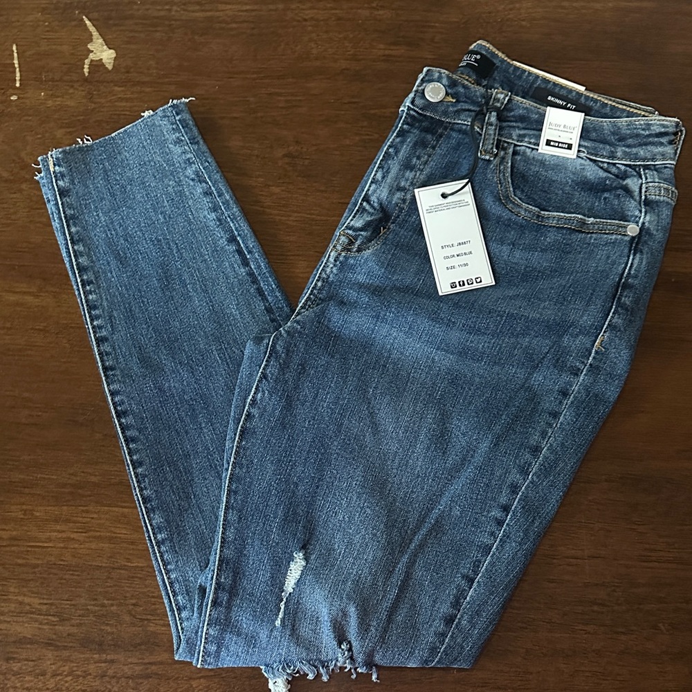 Judy Blue Classic Blue Skinny Jeans Distressed NWT